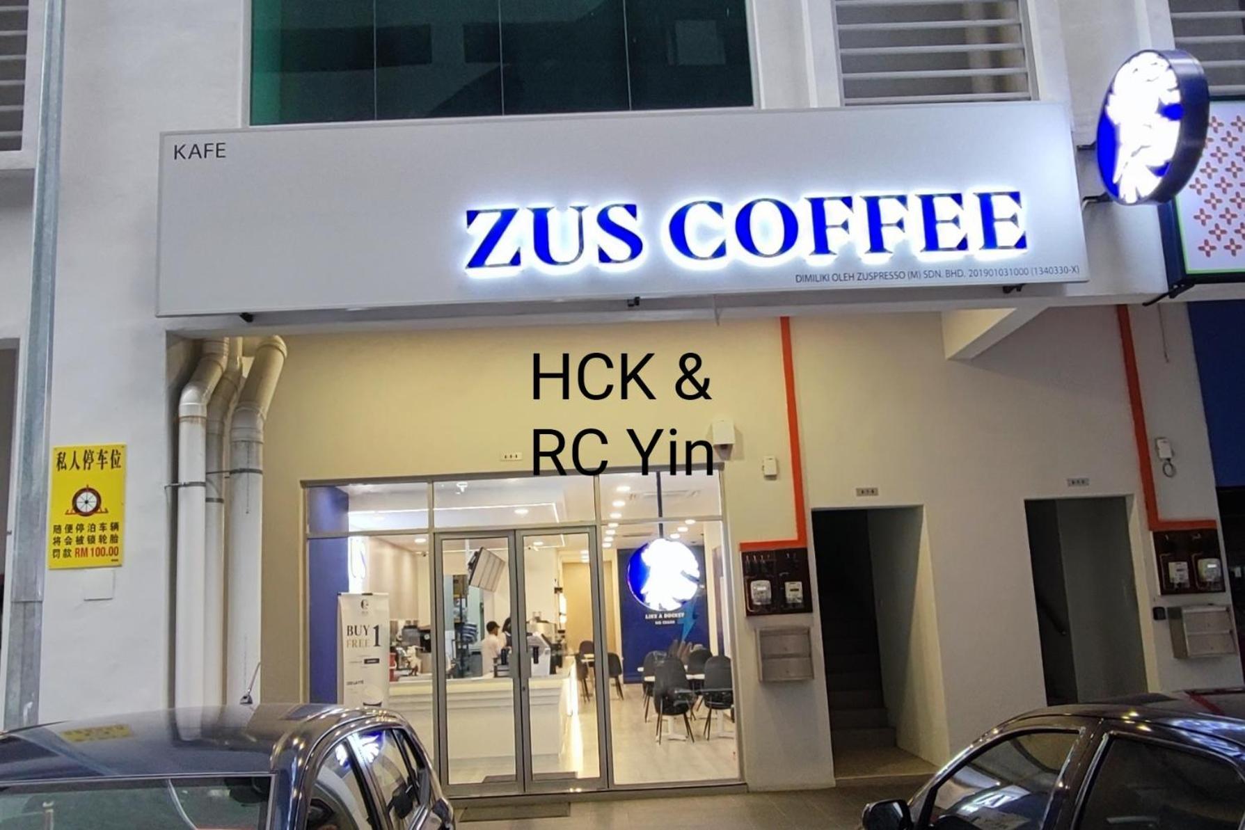 Lovely Family At Razak By Hck *
